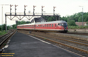 D9944 913 xxxthm