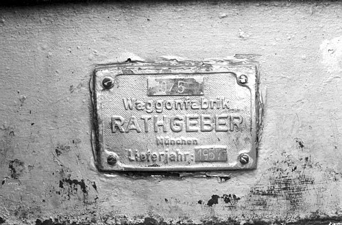 sw60_2_46 Fabrikschild 612 507